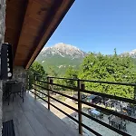 Bujtina Carku *