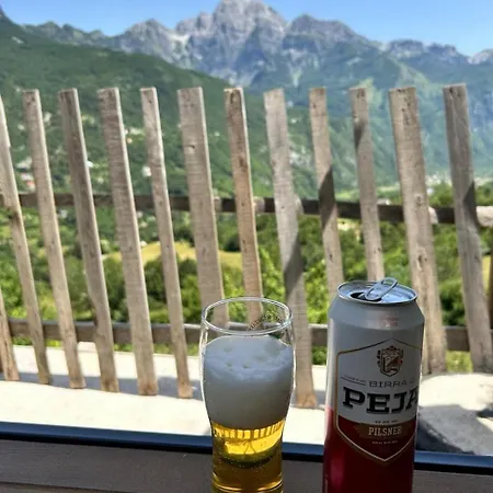 Pensjonat Bujtina Carku *
