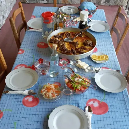 Bujtina Carku * Theth