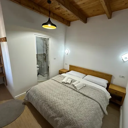 Bujtina Carku Guest house