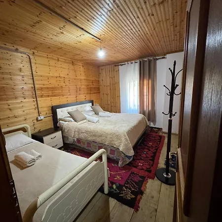 Bujtina Carku Guest house