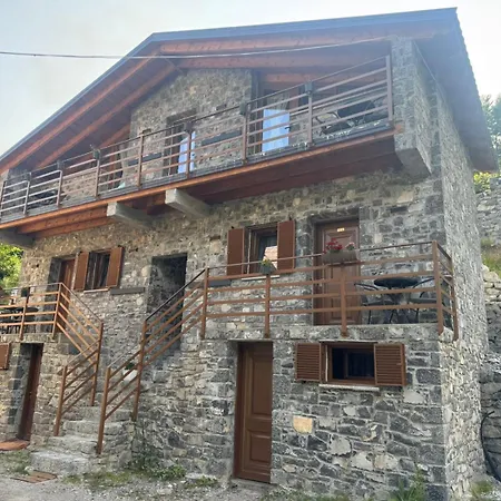 Bujtina Carku