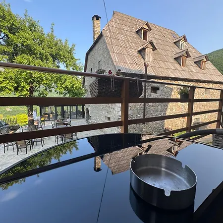 Guest house Bujtina Carku