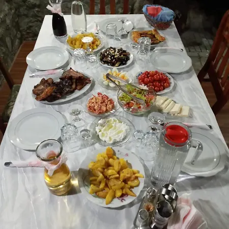 Bujtina Carku Theth