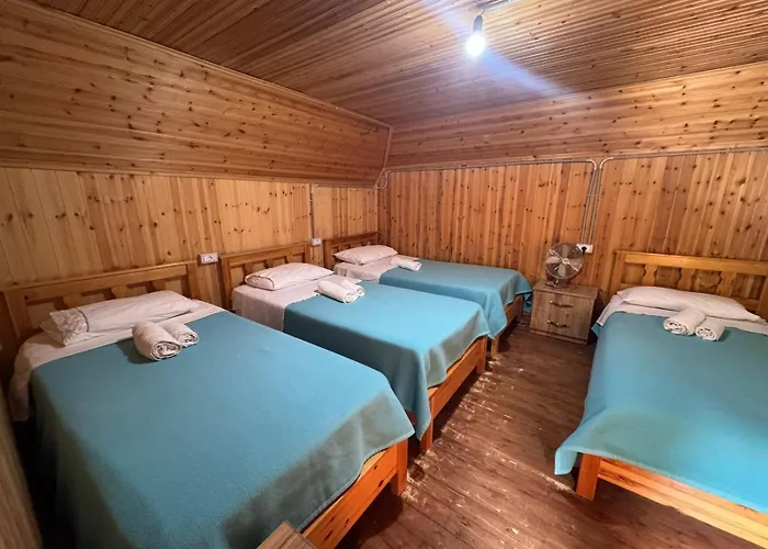 Bujtina Carku Theth