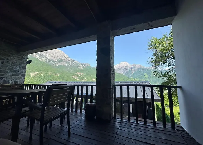 Bujtina Carku Vendégház Theth