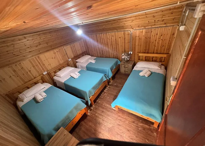 Vendégház Bujtina Carku *