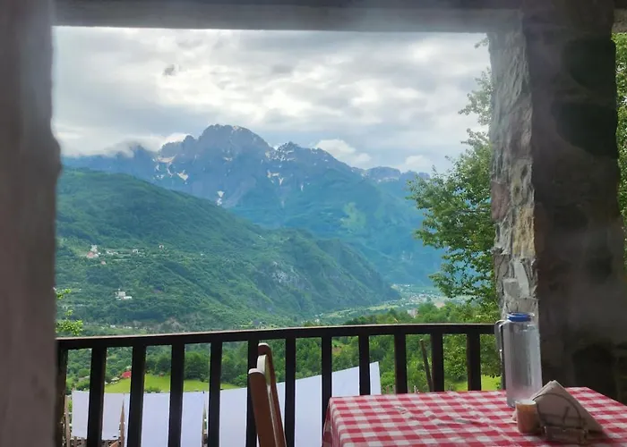 Bujtina Carku Vendégház Theth